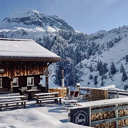 Hotel Mount74 Zuers